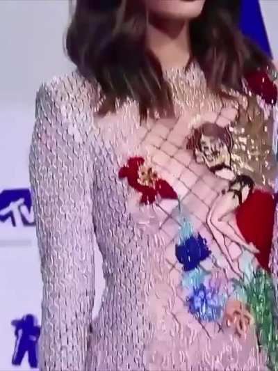 Olivia Munn