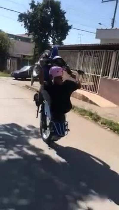 🤦🏻‍♂️