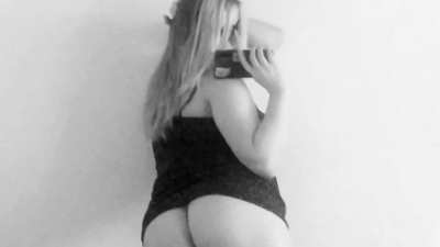 kiss my booty