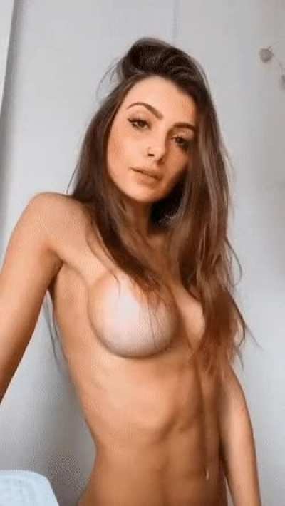 Who is her pls?