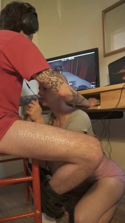 Who doesn't like a handjob while they game [OC]