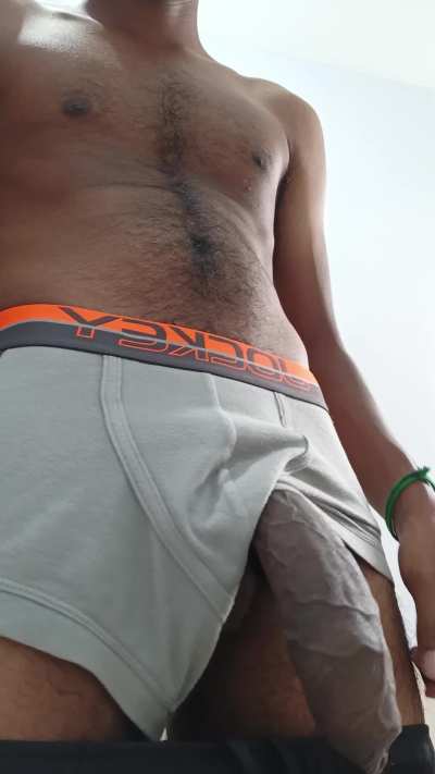 Big enough to make you horny? 😏
