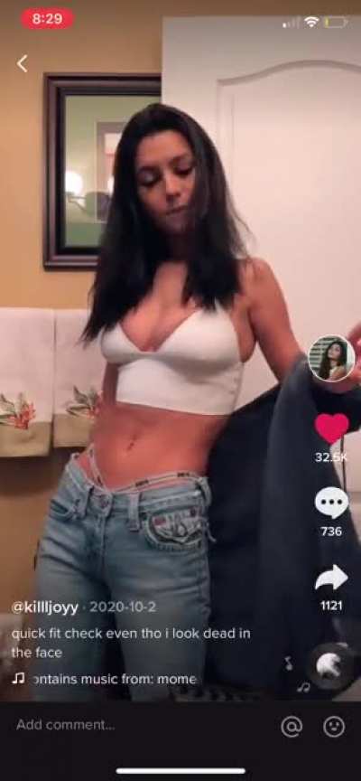 Petite &amp;amp; Busty