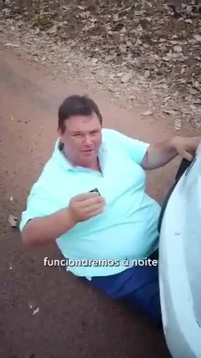 Sei l&aacute; quem &eacute; esse cara, mas votem nele.