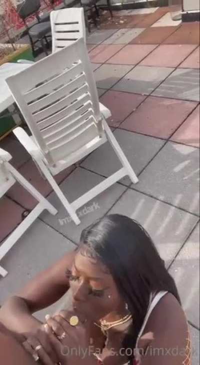 Public head 😂