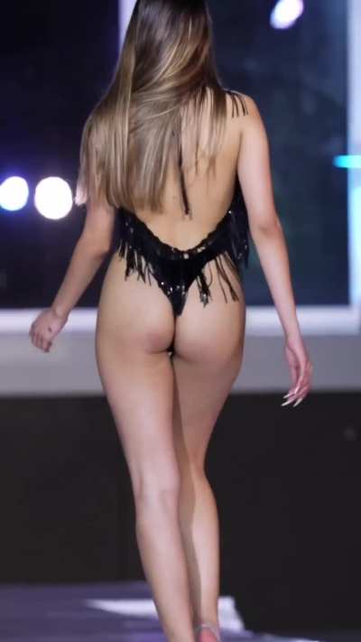 Abril Mora
