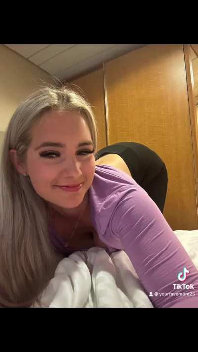 @yourfavemom25