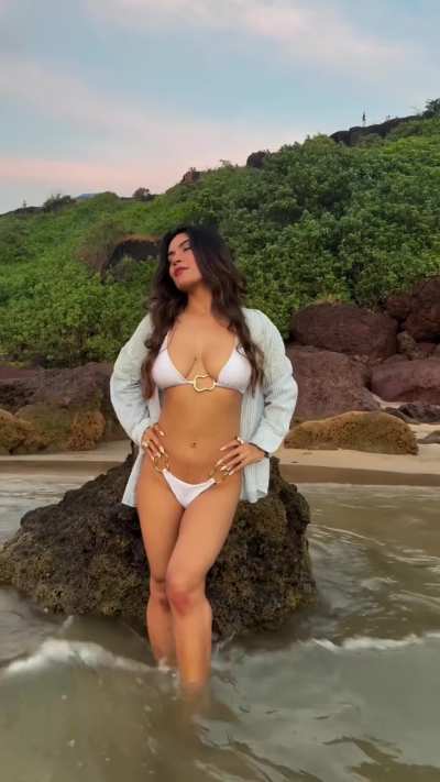 Sanya Arora [new]