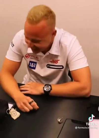 Damm g&uuml;hnter is savage