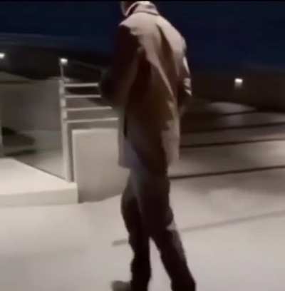 kanye used the trav signal for his feature.