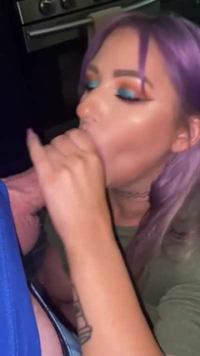 I love to have my mouth filled