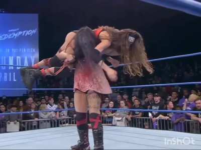 SU yung's Fireman carry Amber nova