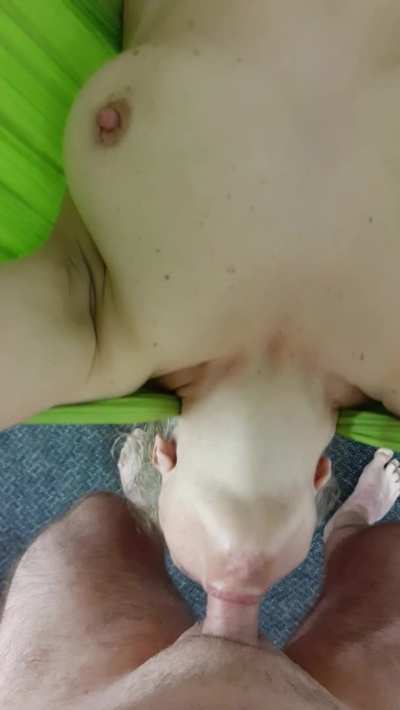 Knee trembler