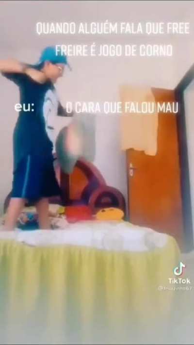 PEDRIN espanca &uacute;tero 😡
