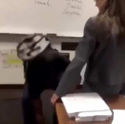 HEE-