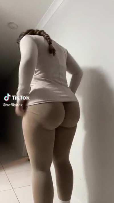 safiiyaax