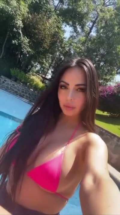 Mega 👀