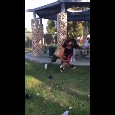 Damn Richie got hands😳