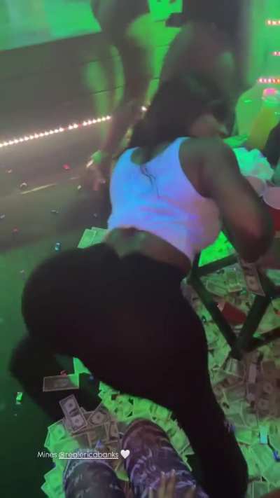 Erica banks