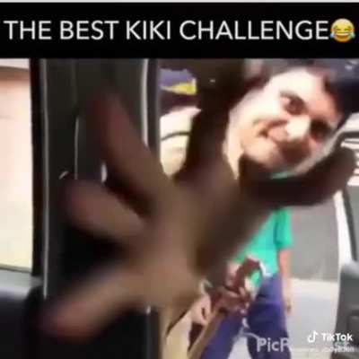 The best kiki challenge...