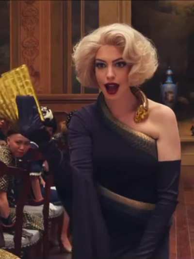 Anne Hathaway in The Witches