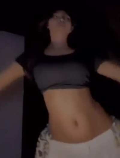Belly dance