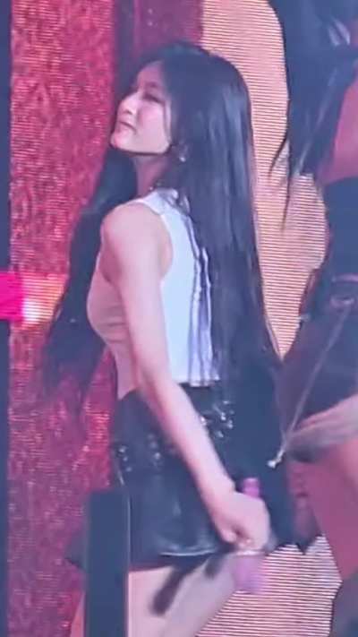 Leeseo