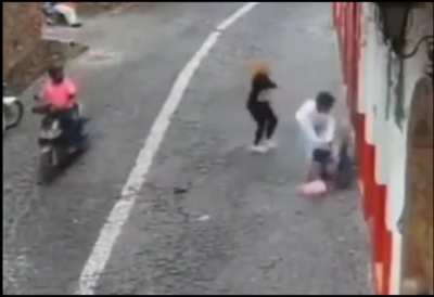 to steal a purse