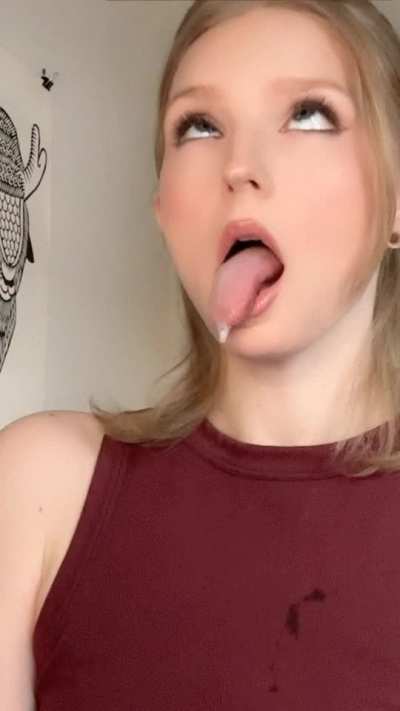 👼