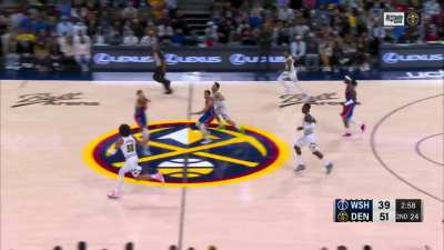 [Highlight] Facu taps the ball to Gordon for breakaway windmill slam!