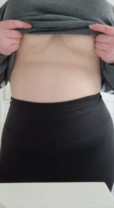 flashed my boobs at work today, everyone deserves to see them [OC]