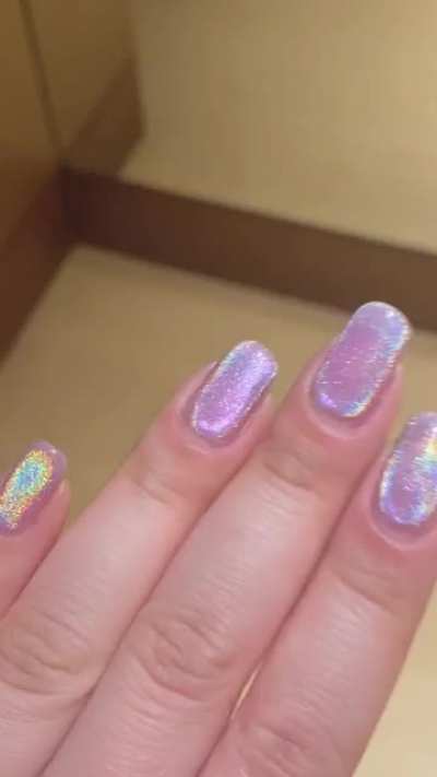 Kept seeing rainbow magnetic polish on Korean nail art pages and figured I&rsquo;d try it out!