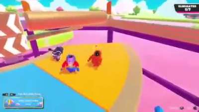 My friend spectating me playing fall guys and putting intense music over it