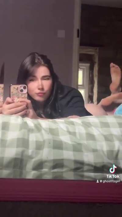 @ghostttzgirl