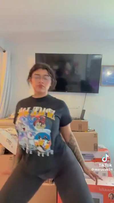 @Maryelee24