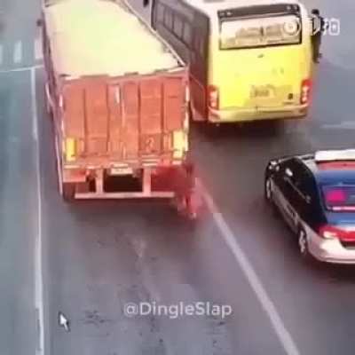 Sei l&aacute;, assiste ai ;-;
