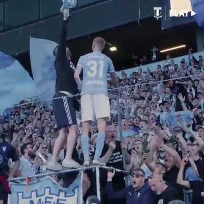 Eintracht Frankfurt bound Hugo Larsson gets a nice sendoff from Malm&ouml; FF supporters after his last home match 