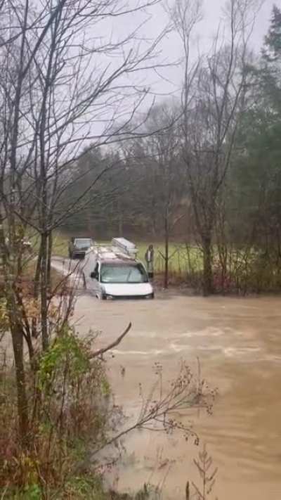 turn around, don&rsquo;t drown