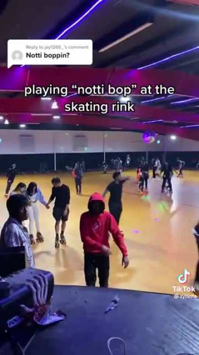 NAH THEY WILDIN&rsquo;