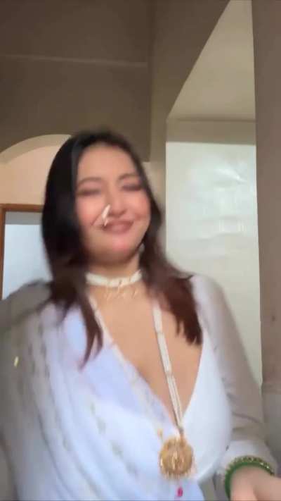 Sanskari Mommy