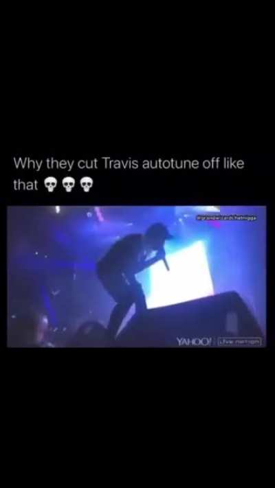 DJ cuts Travis Scott&rsquo;s auto tune mid show
