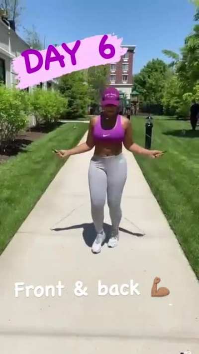 👑👑👑