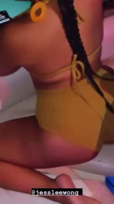 JLW 🇯🇲🍑🤤😻😍❤️