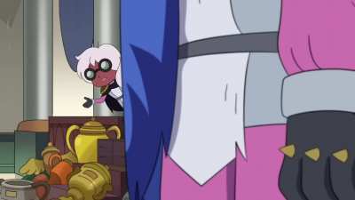 Gug is in pain