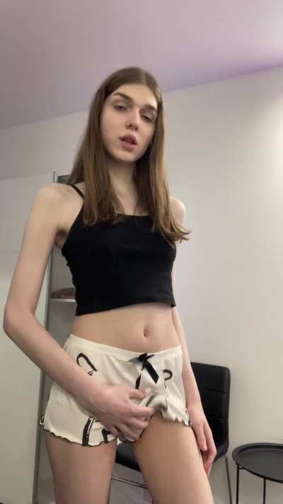 F19 - My lil bulge under my shorts :3