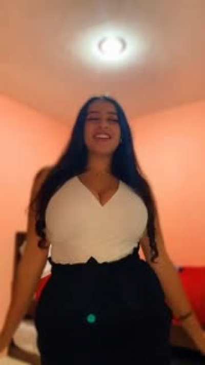 Dolled Up Dancing