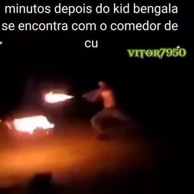 Briga pra ver quem tem a maior "Anaconda"