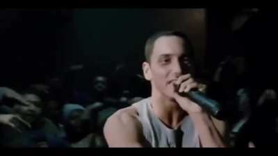 😳 Eminem be spitting facts doe 😳
