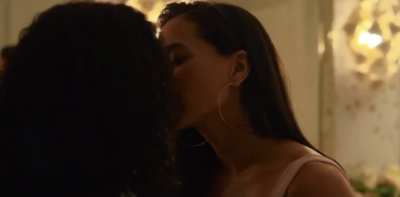 Gugu Mbatha-Raw &amp;amp; Brittany Mitchell (Surface - s01e04 Scene#02)