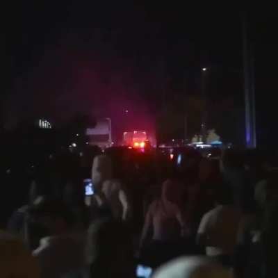 Arada 2 3 tane la case papelden sahne var &ccedil;aktırmayın